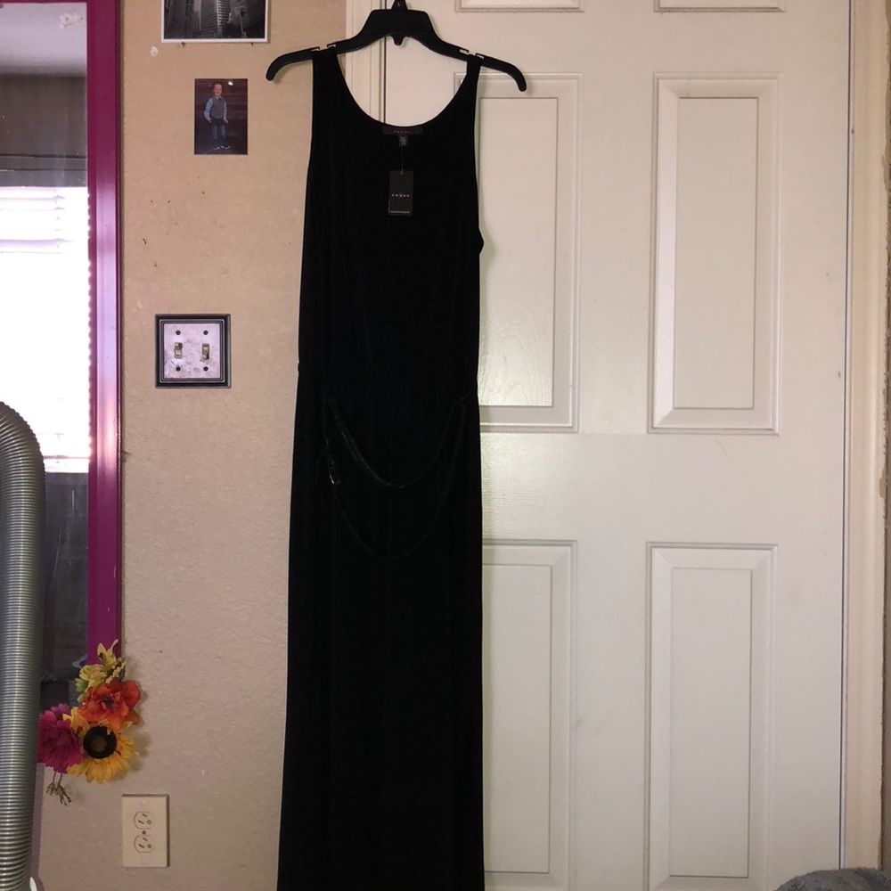 Long black dress